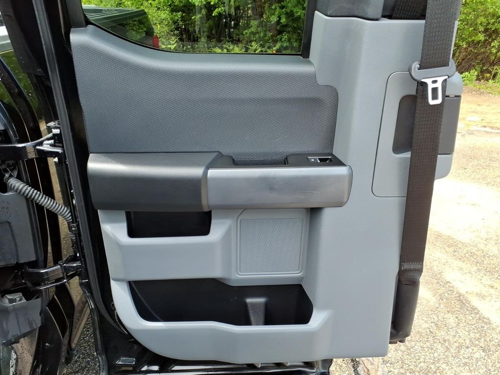 Certified Used 2023 Black Metallic Ford XLT image 22