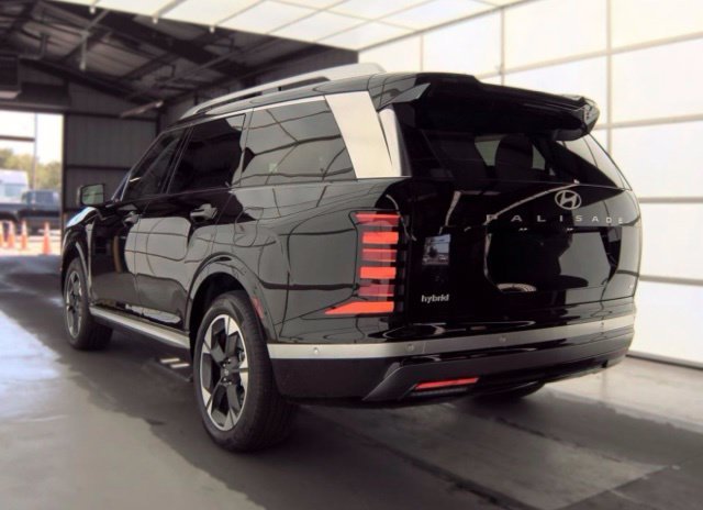 Certified Used 2026 Abyss Black Hyundai Limited image 5