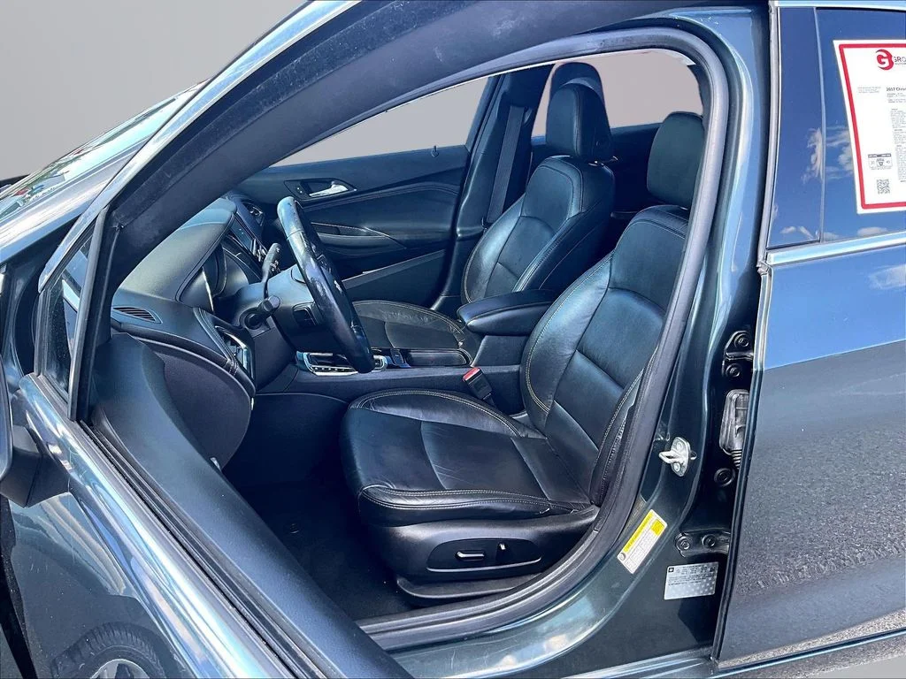 Used 2017 Gray Chevrolet Premier image 26