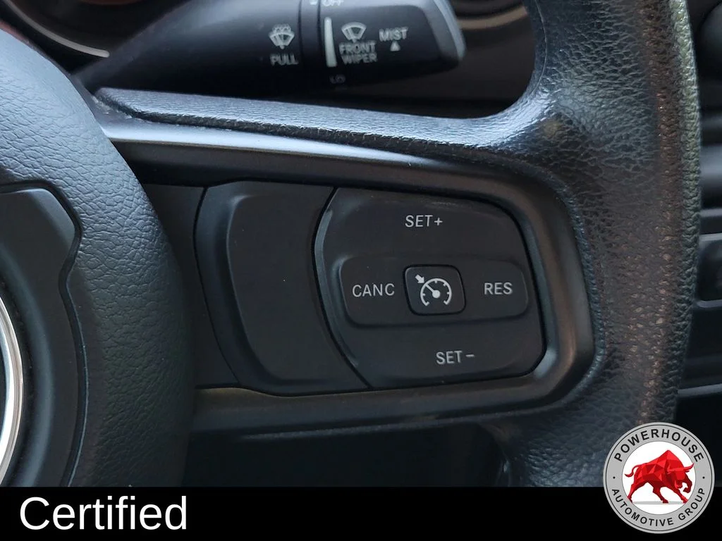 Used 2018 White Jeep Unlimited Sport image 29