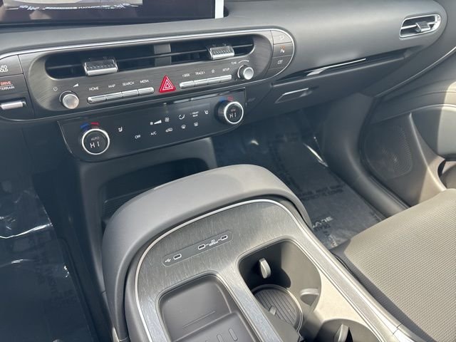 New 2026 White Hyundai SEL AWD image 26