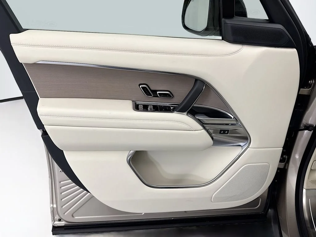 New 2026 Gold Land Rover SE image 24
