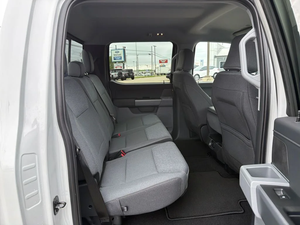 New 2026 White Ford XLT image 16