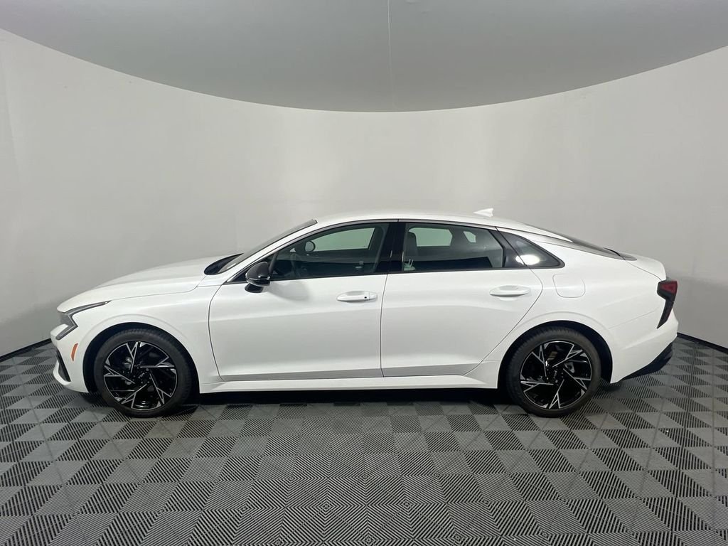 New 2026 Snow White Pearl Kia GT-Line FWD image 8