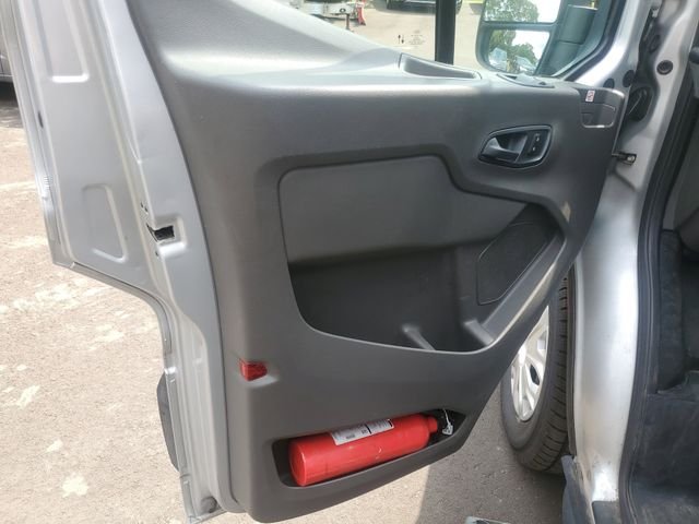 2020 Ford Transit Passenger Van XL - Photo 7