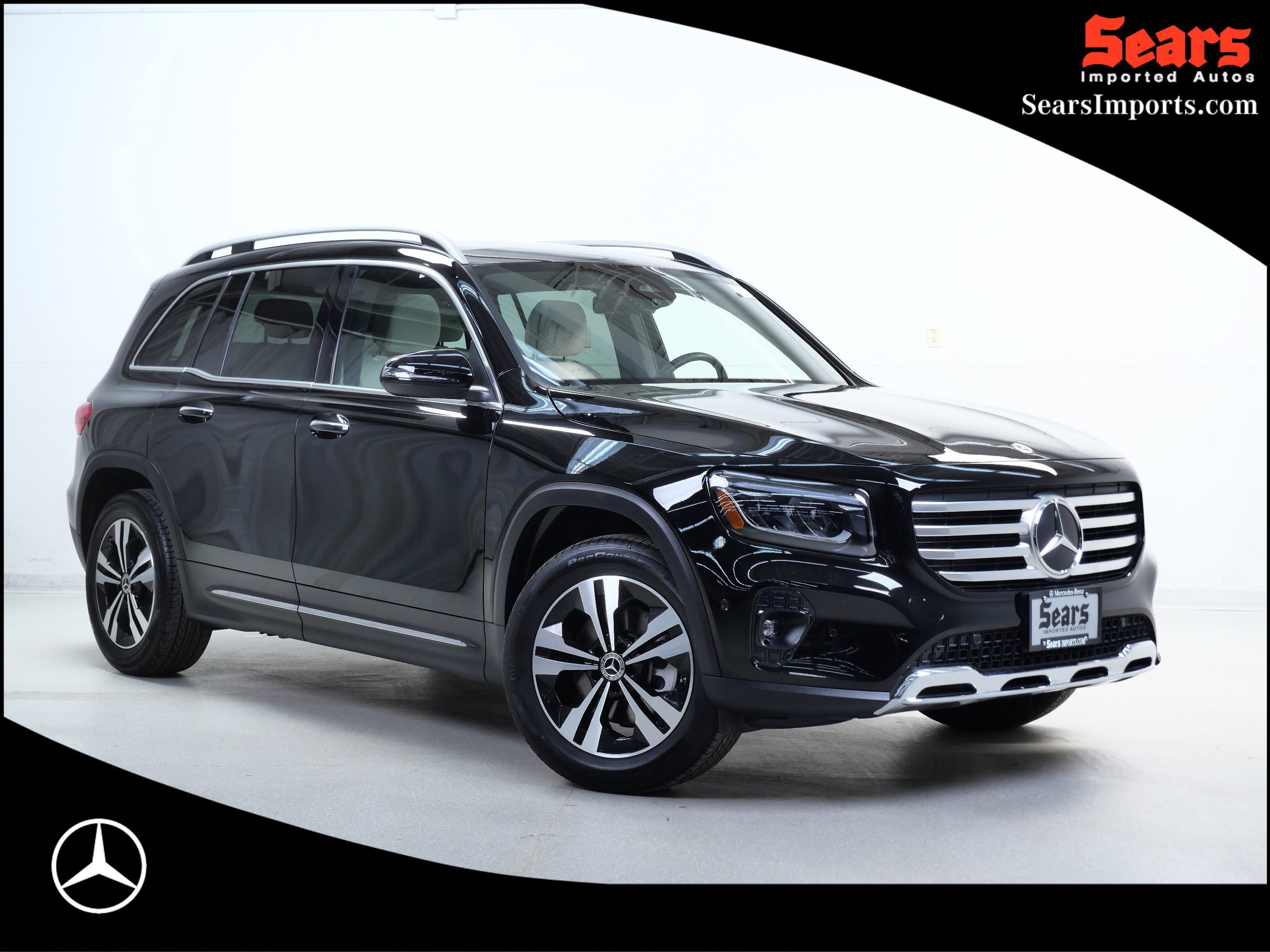 2025 Mercedes-Benz GLB GLB 250 4MATIC's photo