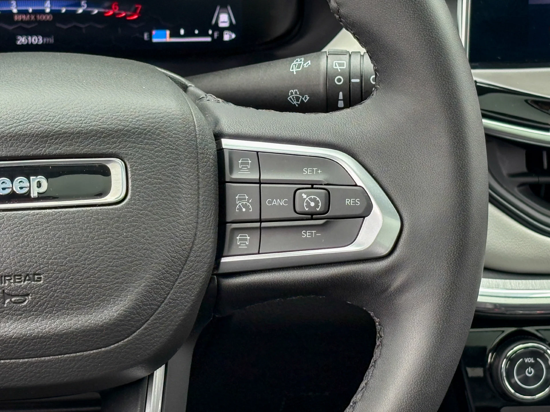 Used 2023 Gray Jeep Limited image 18