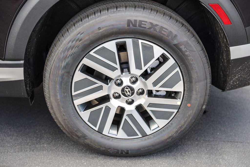 New 2026 Red Hyundai Blue SEL Premium 8P image 8