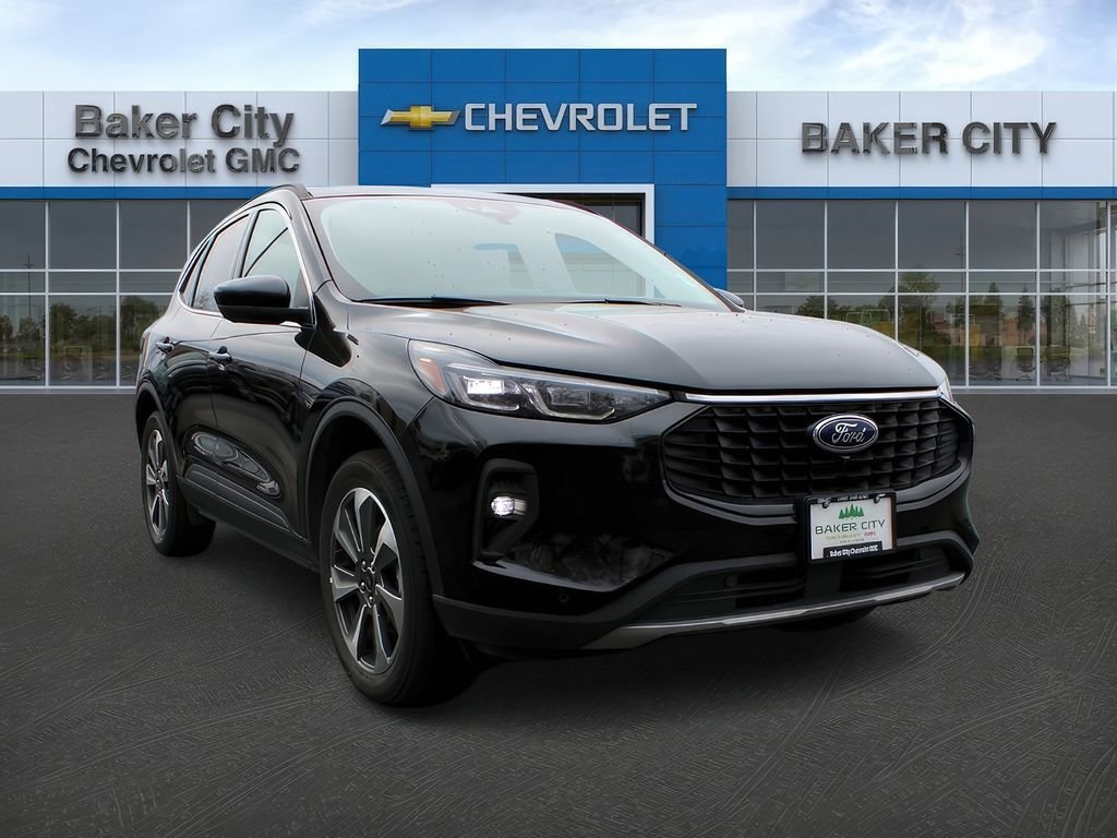 2024 Ford Escape Platinum