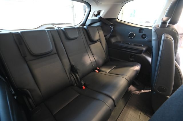 2026 Subaru Ascent Limited - Photo 26