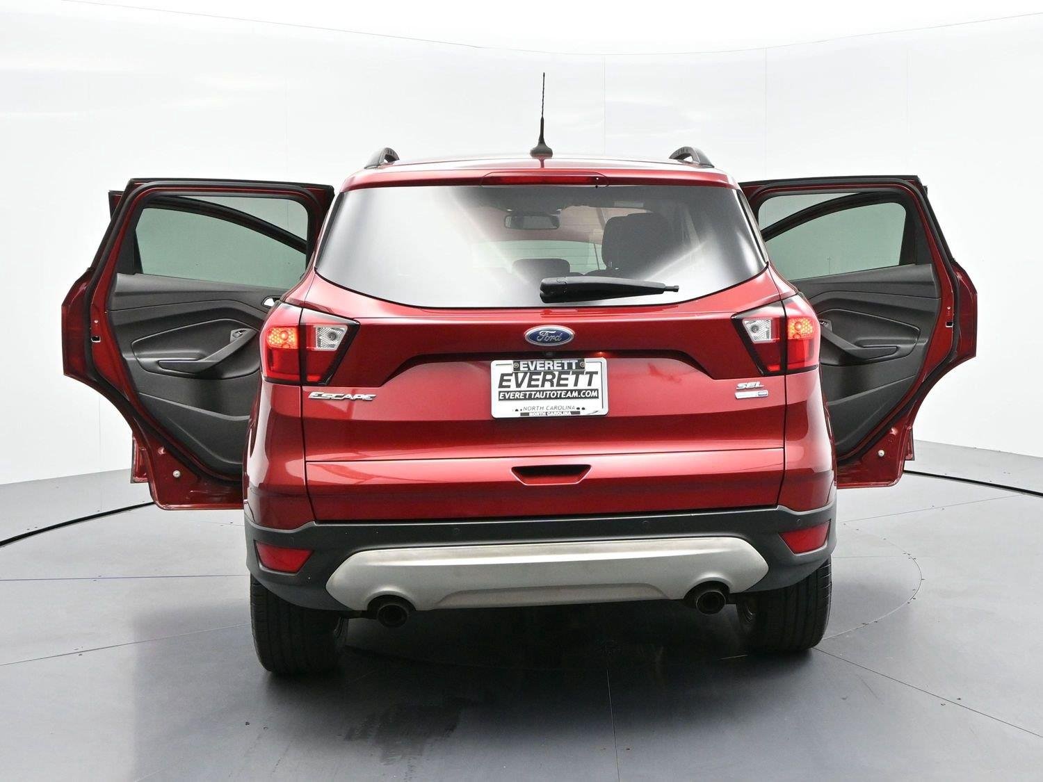 Used 2019 Ruby Red Metallic Tinted Clearcoat Ford SEL image 38
