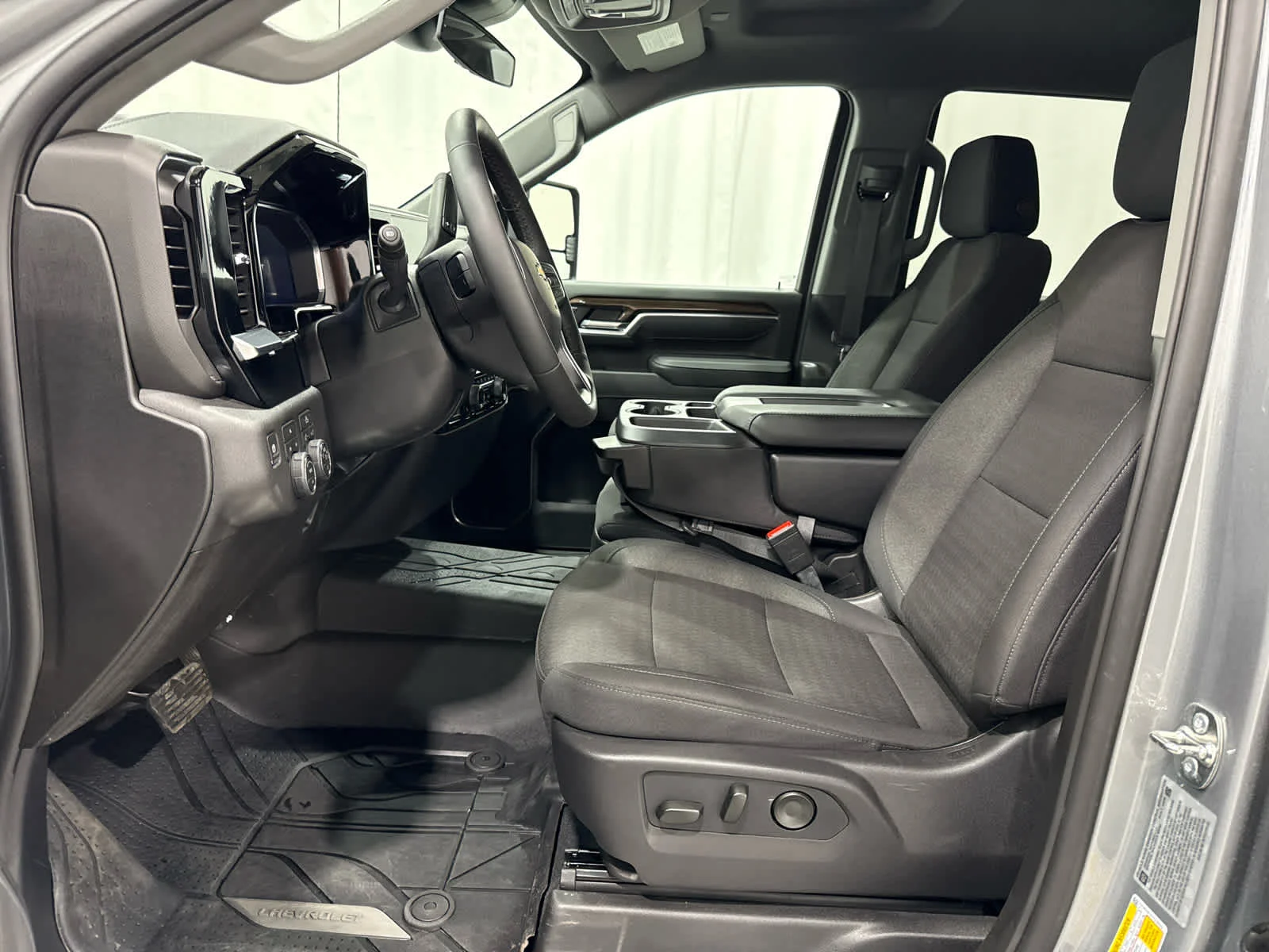 Used 2026 Sterling Gray Metallic Chevrolet LT image 11