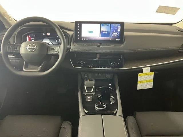 New 2026 Gray Nissan Platinum image 19