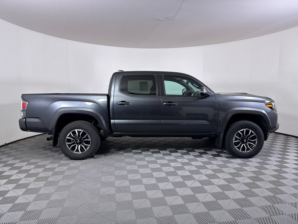 Used 2023 GREY Toyota  image 11
