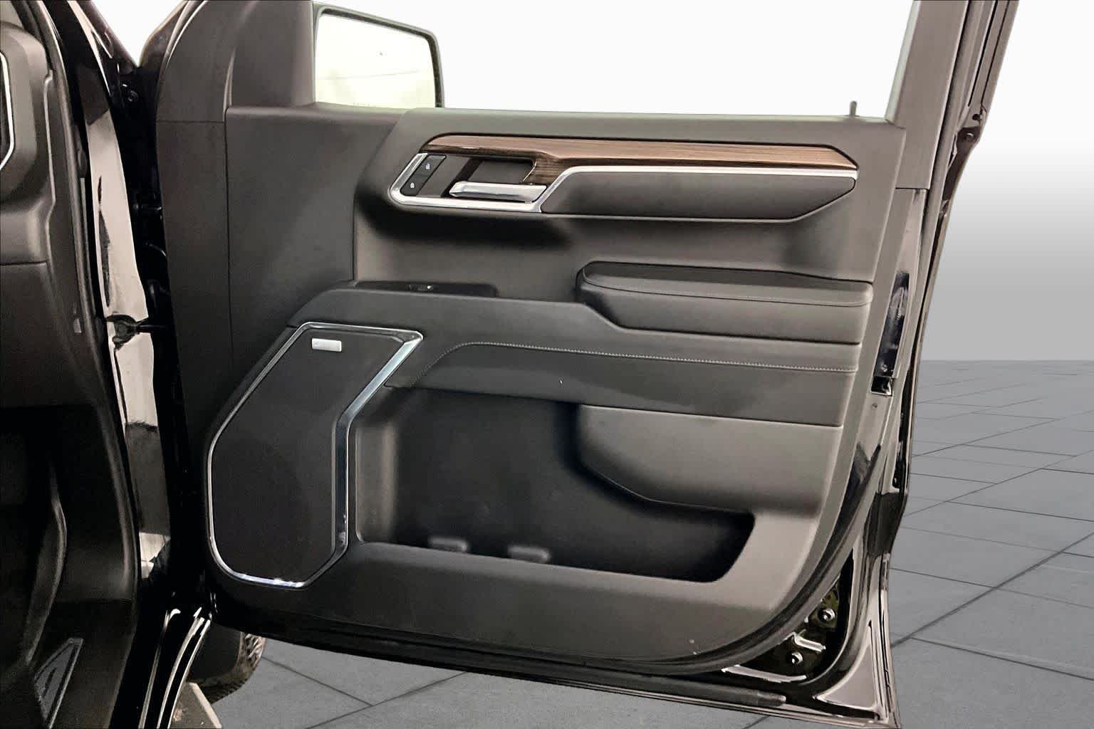 Used 2023 Black Chevrolet LT Trail Boss image 22