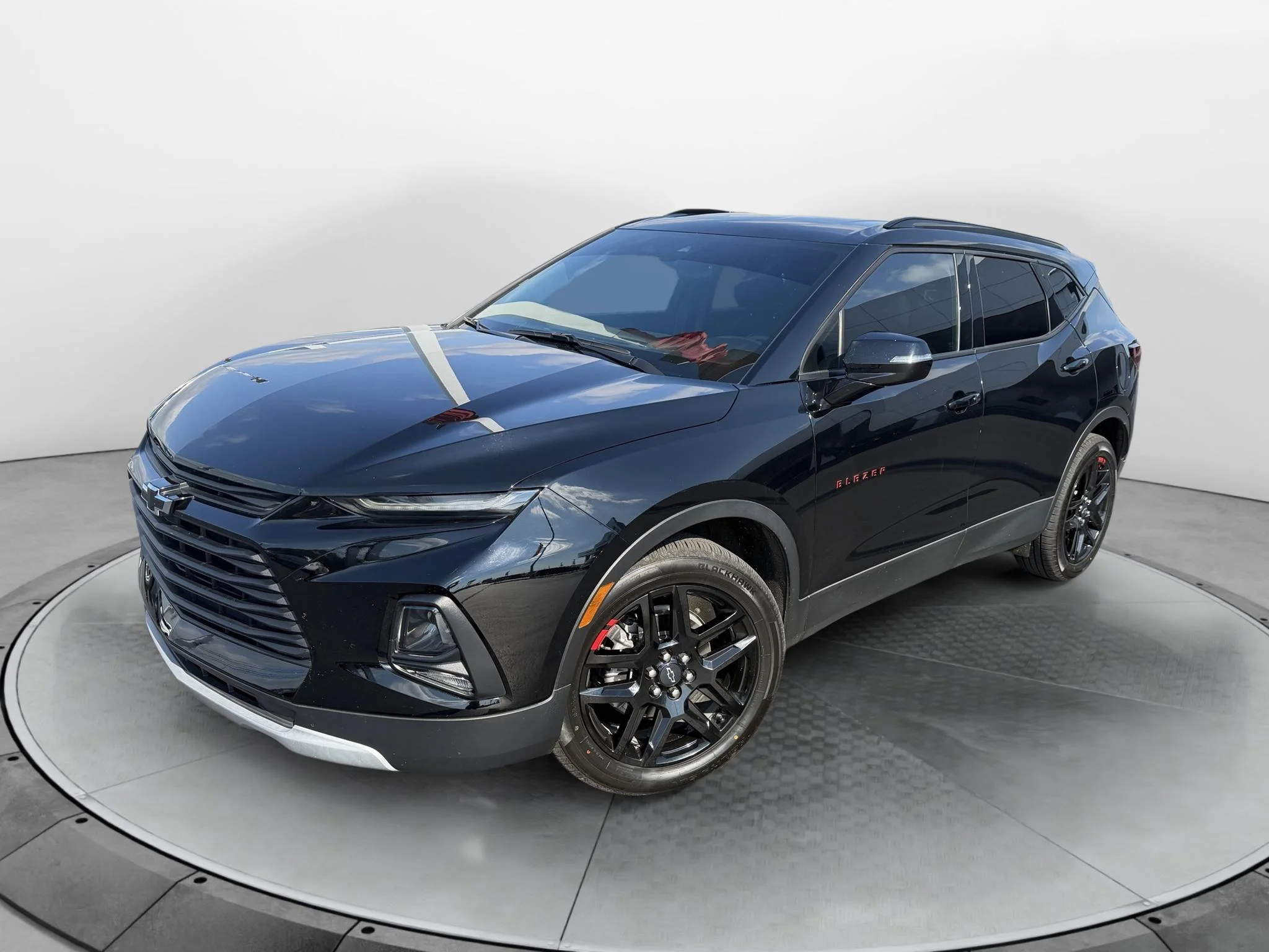 Used 2021 BLACK Chevrolet LT image 1