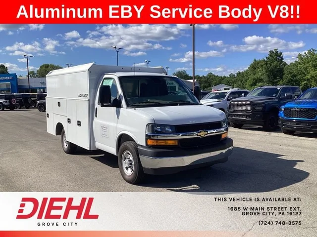 2026 Chevrolet Express Cutaway 3500 1WT