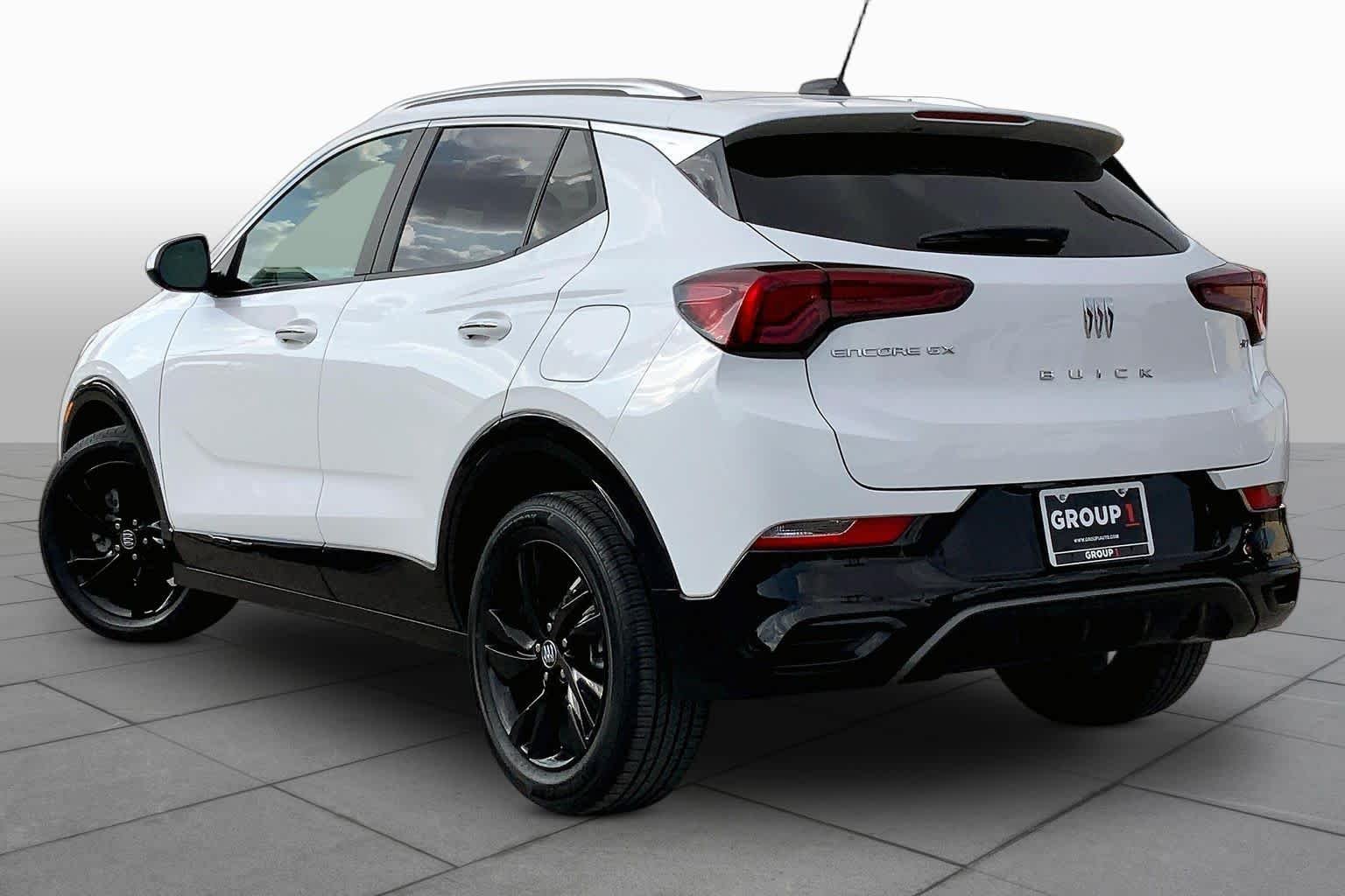 Used 2024 Summit White Buick Sport Touring image 12