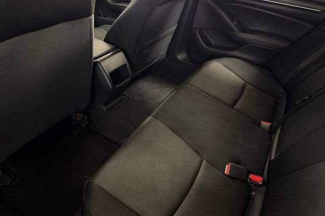Used 2020 Modern Steel Metallic Honda LX image 16