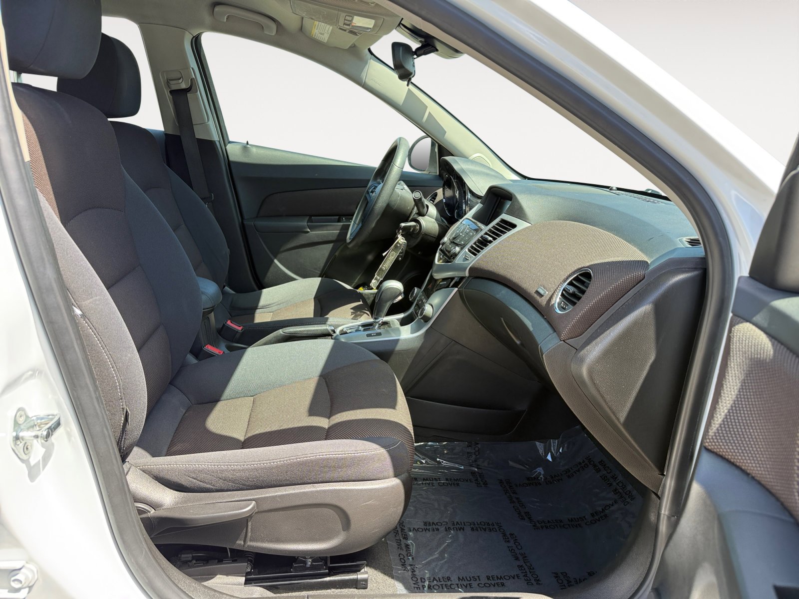 Used 2016 Summit White Chevrolet 1LT image 19