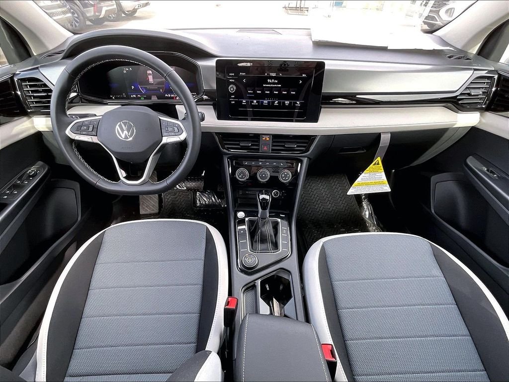 New 2026 Pure White Volkswagen 1.5T S image 12