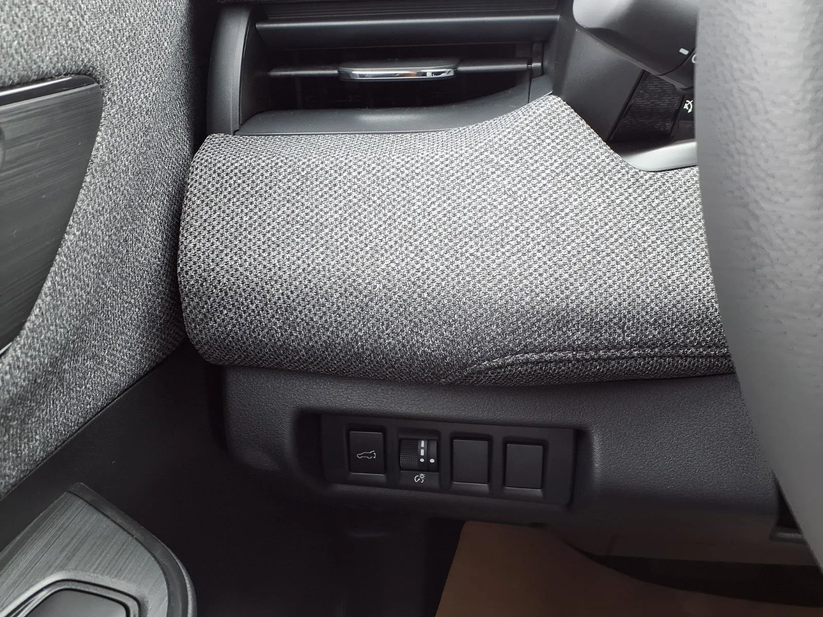 New 2026 MAGNETITE GRAY METALLIC Subaru Premium image 9