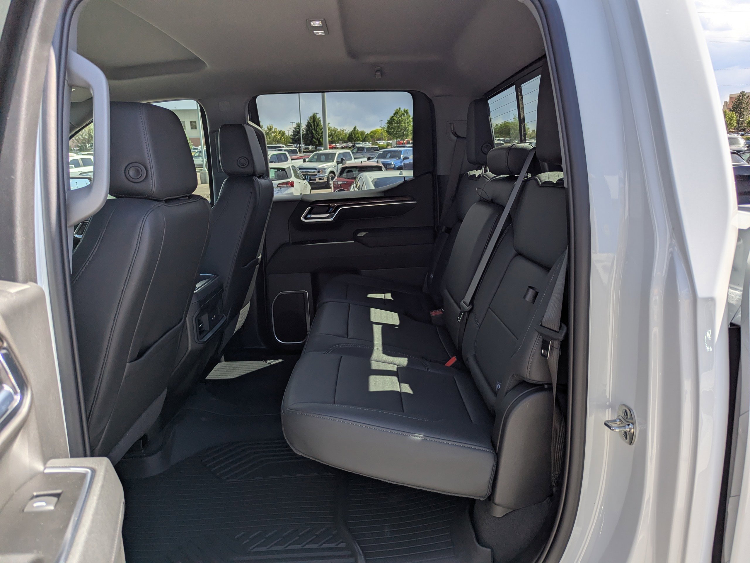 2026 Chevrolet Silverado 1500 LT - Photo 31
