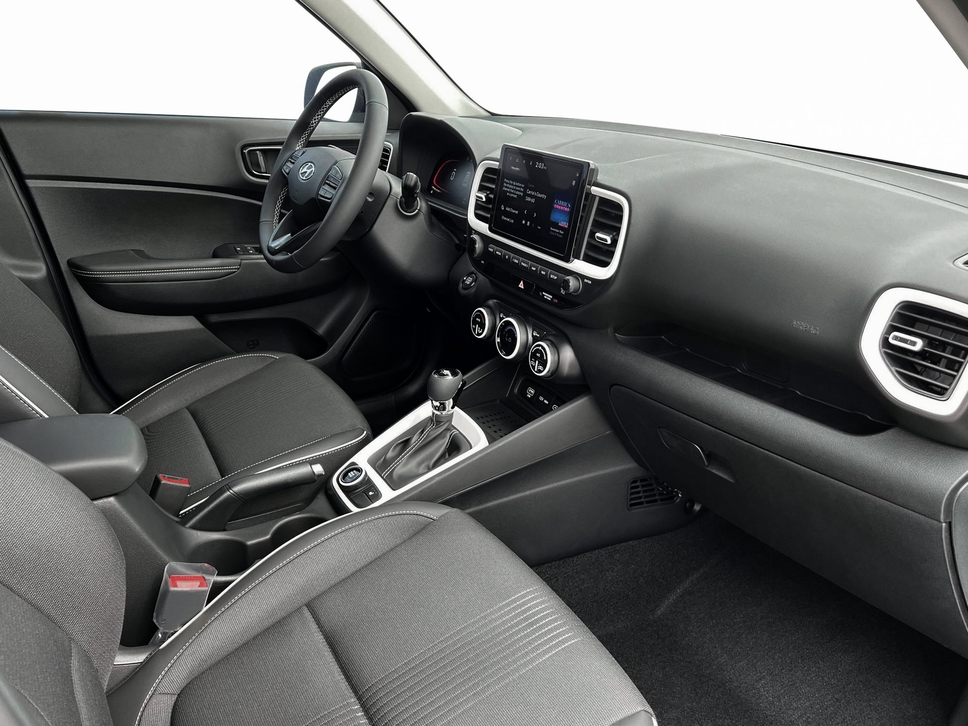 2025 Hyundai Venue Limited - Photo 15