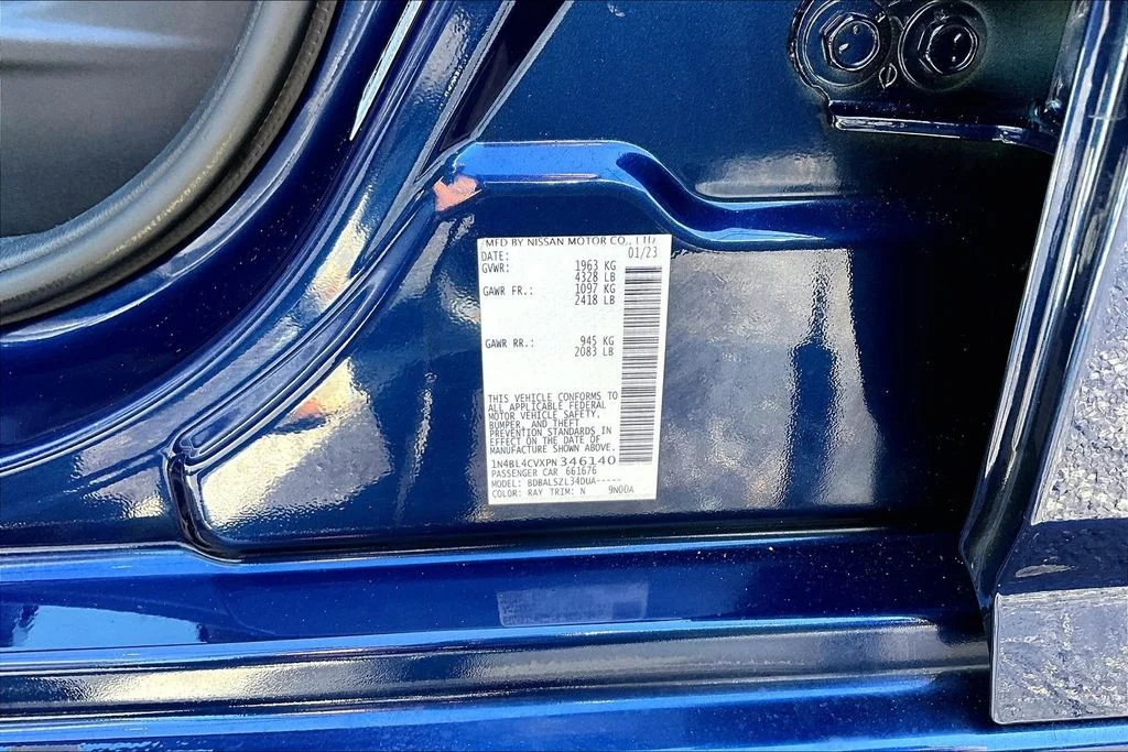 Certified Used 2023 Blue Nissan 2.5 SR image 19