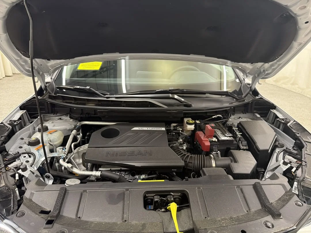 2025 Nissan Rogue SV - Photo 11