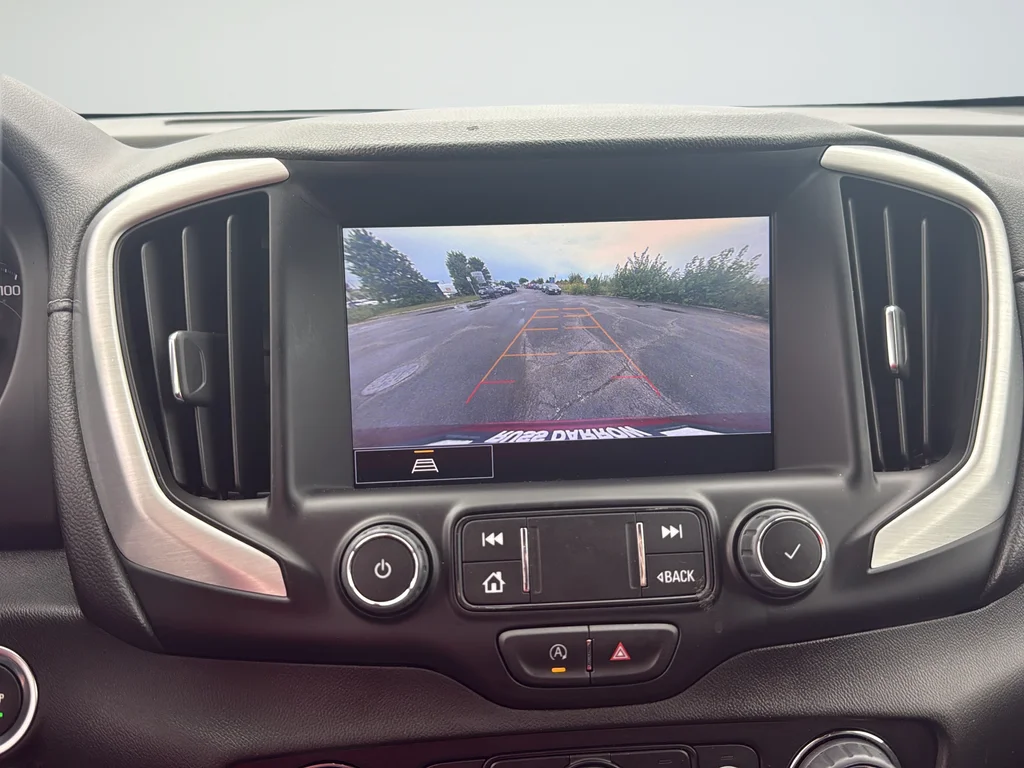 Used 2023 Red GMC SLE image 15