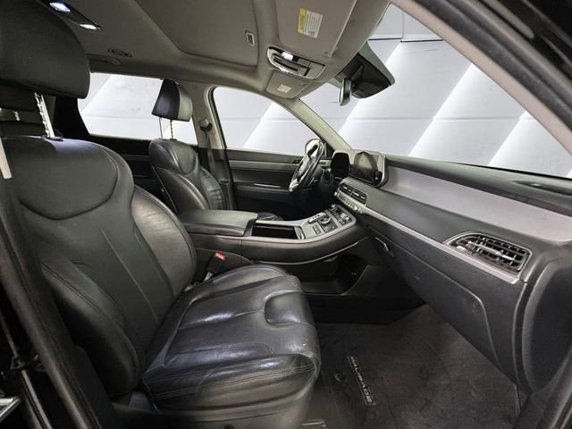 Used 2022 Black Hyundai SEL image 13