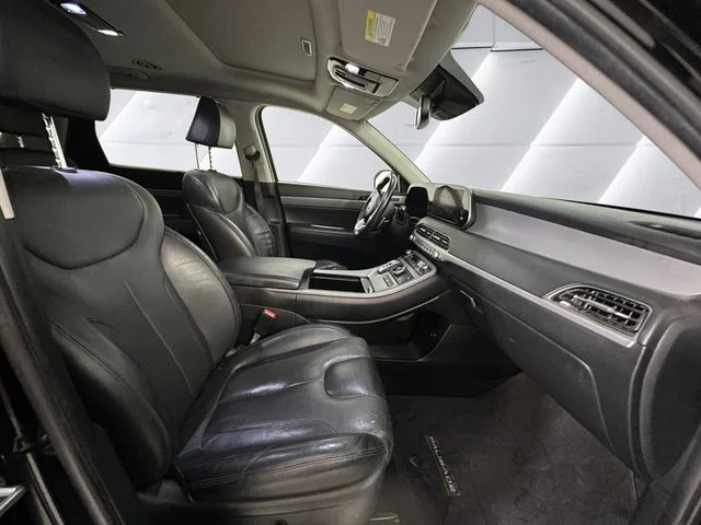 Used 2022 Black Hyundai SEL image 13