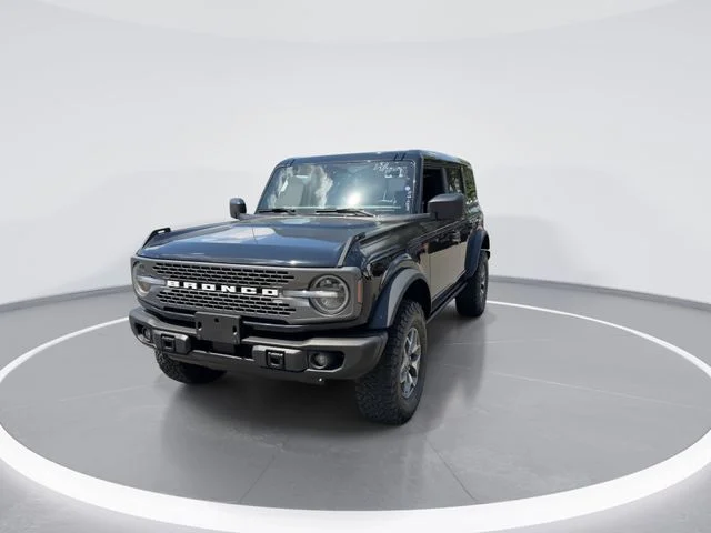 Used 2025 Black Ford Badlands image 3