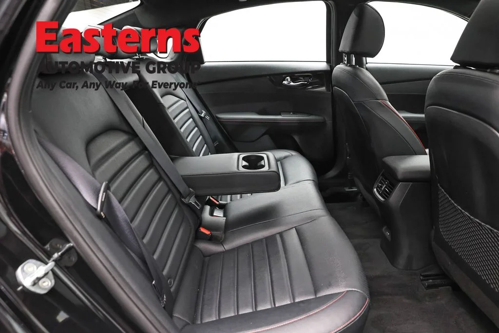 Used 2023 Black Kia GT image 24
