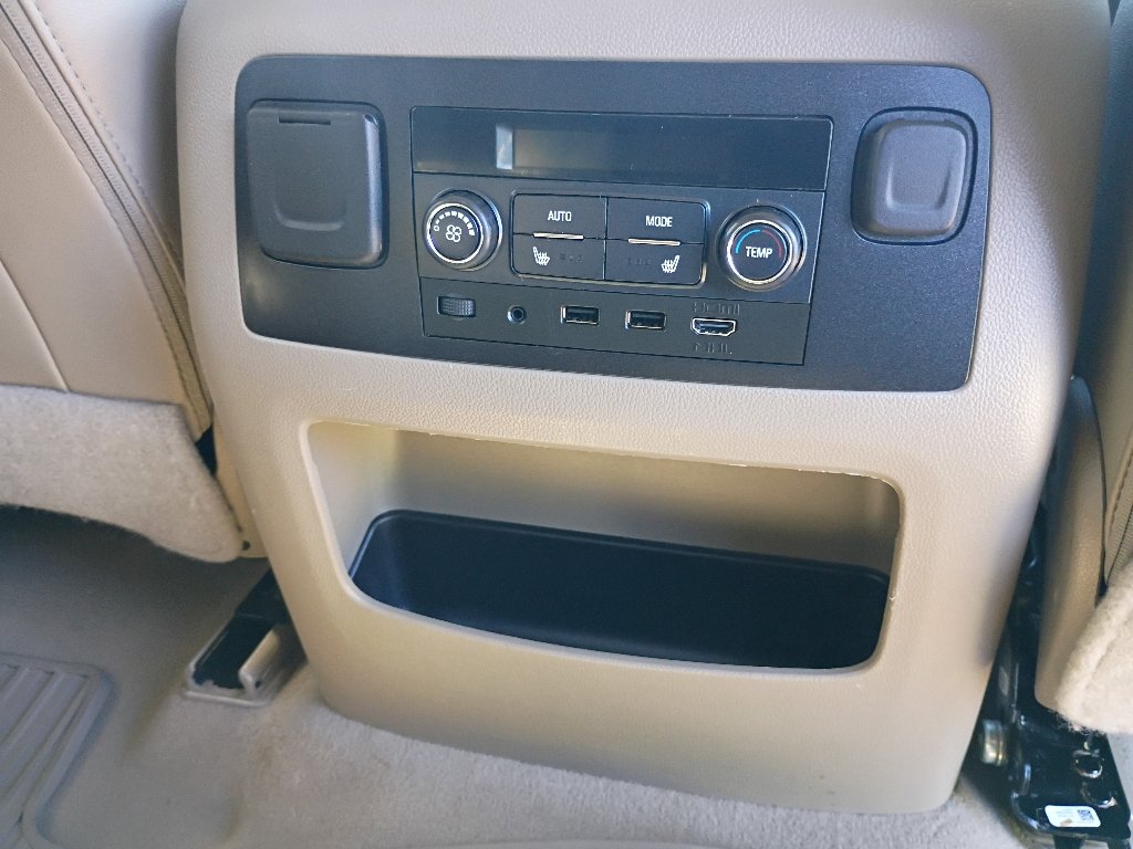 Used 2019 Shadow Gray Metallic Chevrolet Premier image 18
