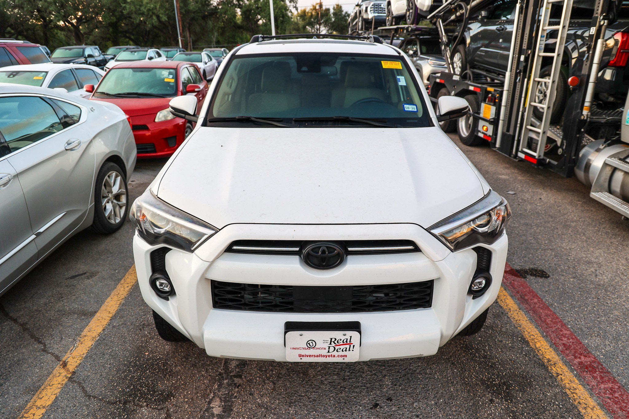 Used 2023 ICE CAP Toyota SR5 Premium image 4