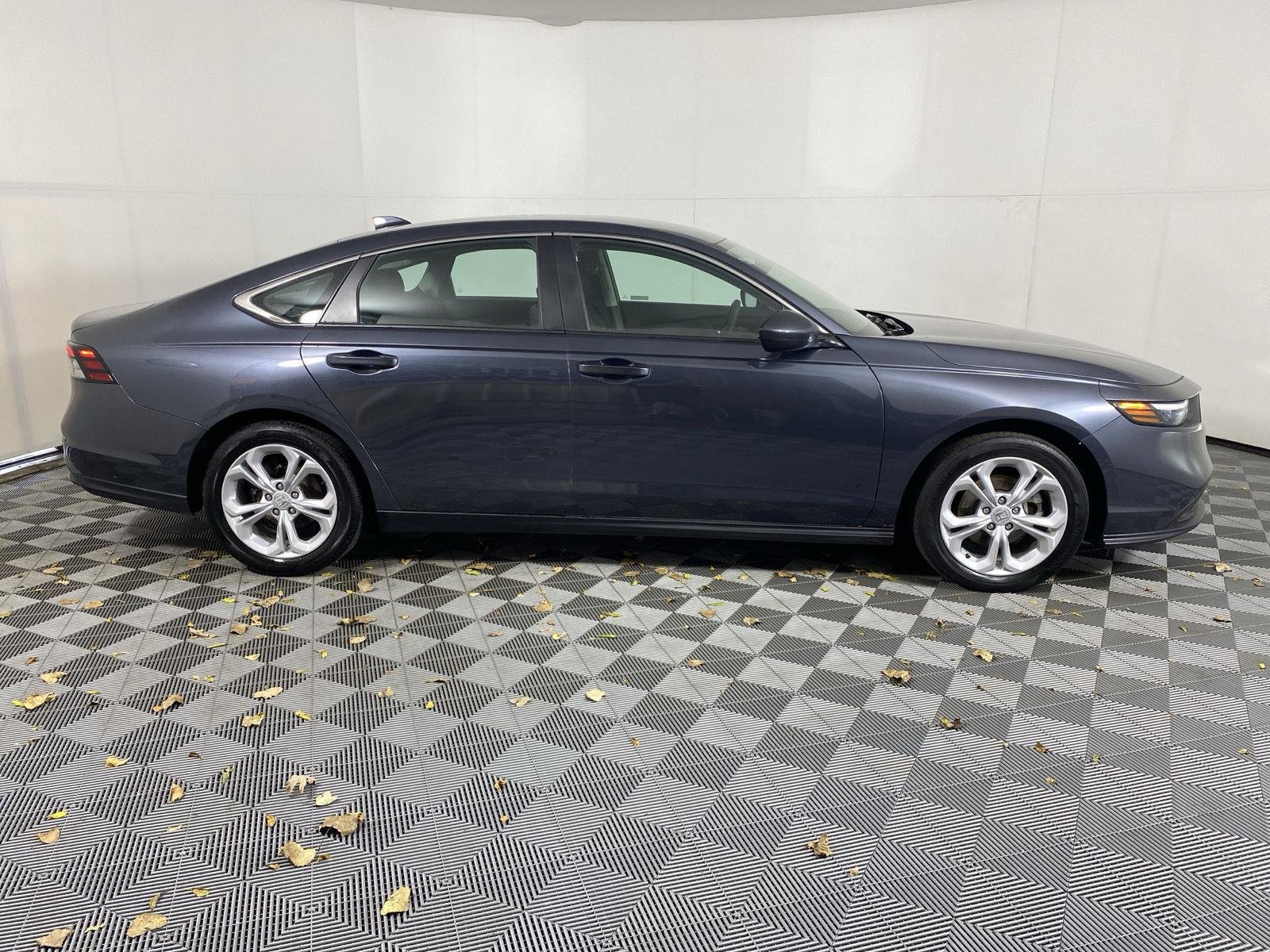 Used 2024 Meteorite Gray Metallic Honda LX image 9