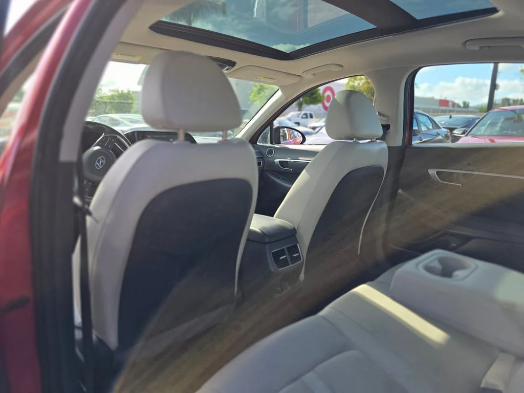 Used 2020 Red Hyundai SEL image 16