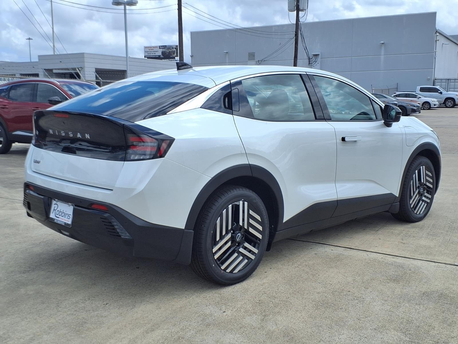New 2026 Everest White Pearl TriCoat Nissan SV+ image 5