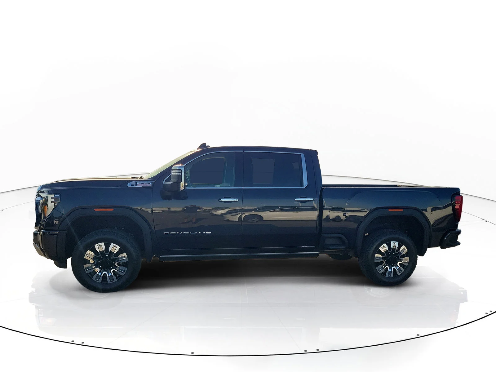 Certified Used 2025 Silver GMC Denali image 7