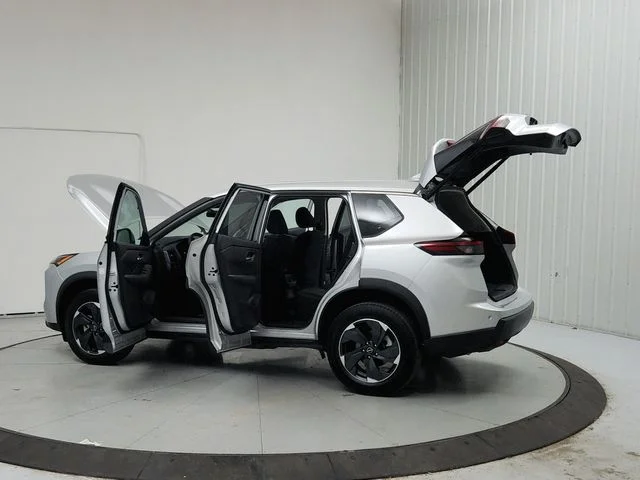 Used 2024 Silver Nissan SV image 13