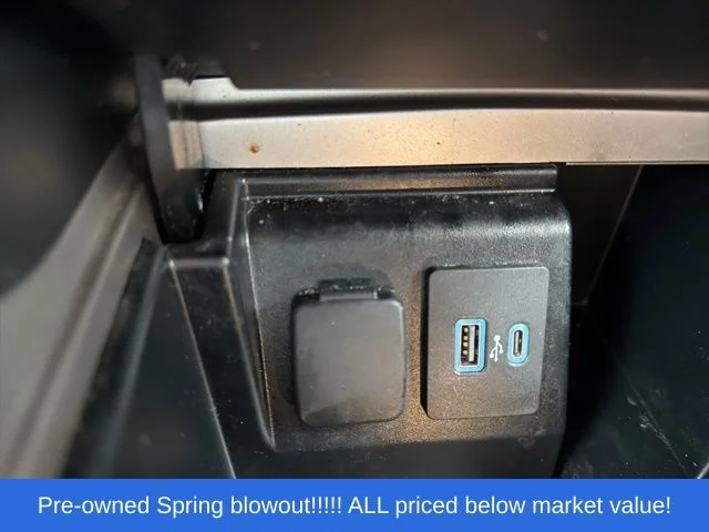 Used 2020 White Ford XLT image 36