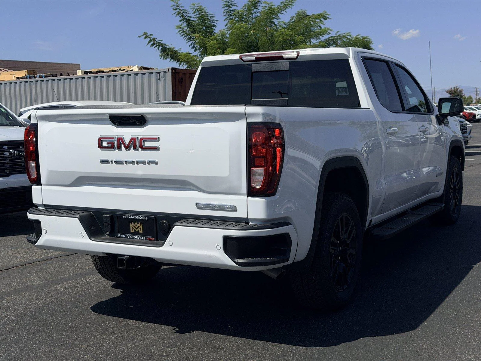 New 2026 Summit White GMC Elevation image 6