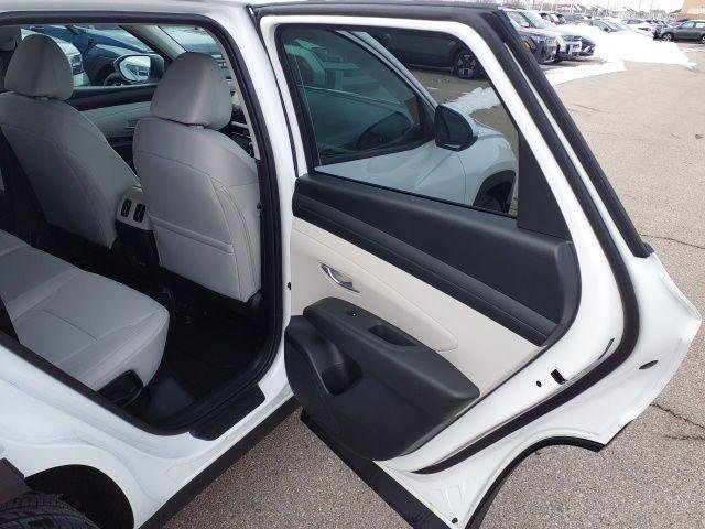 New 2026 White Pearl Hyundai SEL image 31