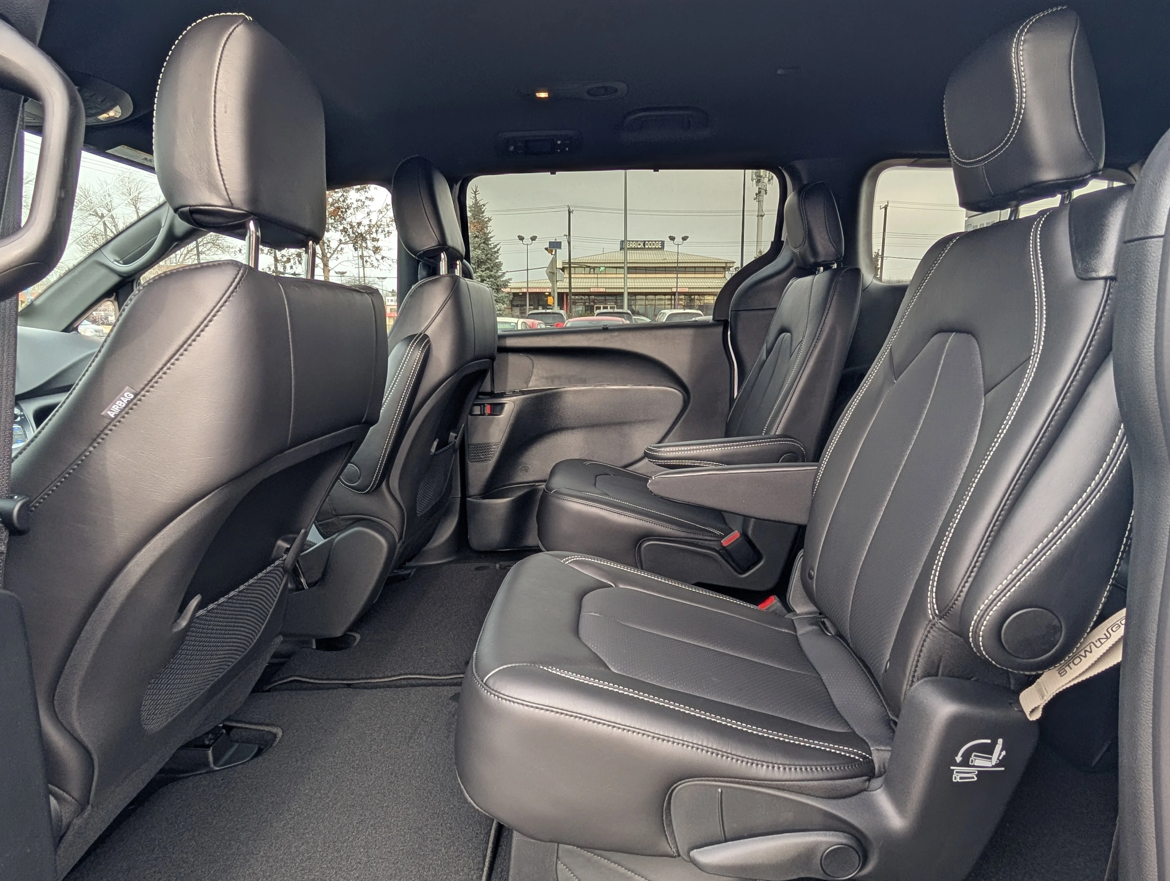 New 2026 Bright White Chrysler SXT image 18
