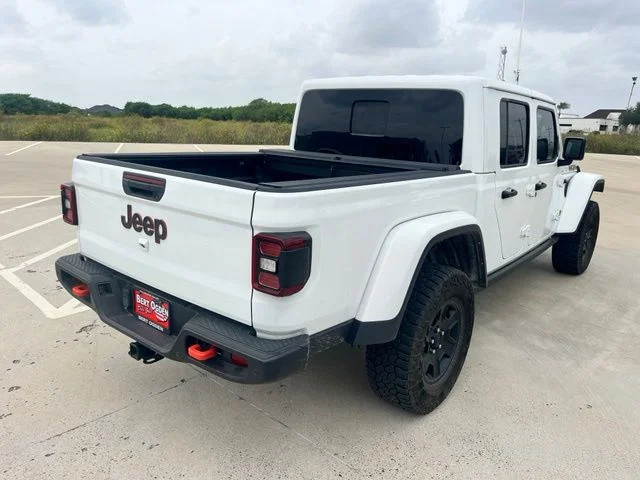 Used 2023 White Jeep Mojave image 6