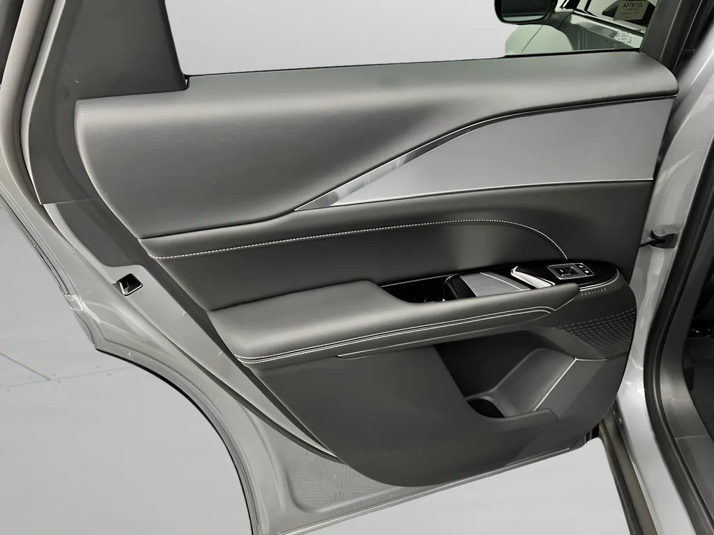 Used 2024 Silver Metallic Cadillac Tech image 28