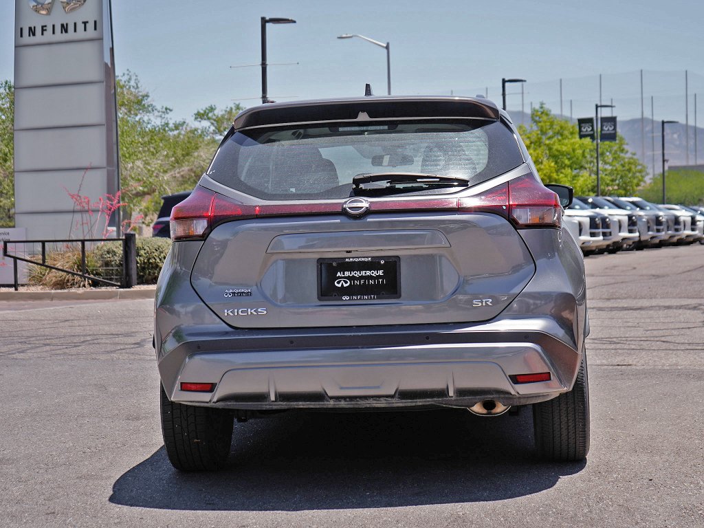 Used 2024 Boulder Gray Pearl Nissan SR image 8