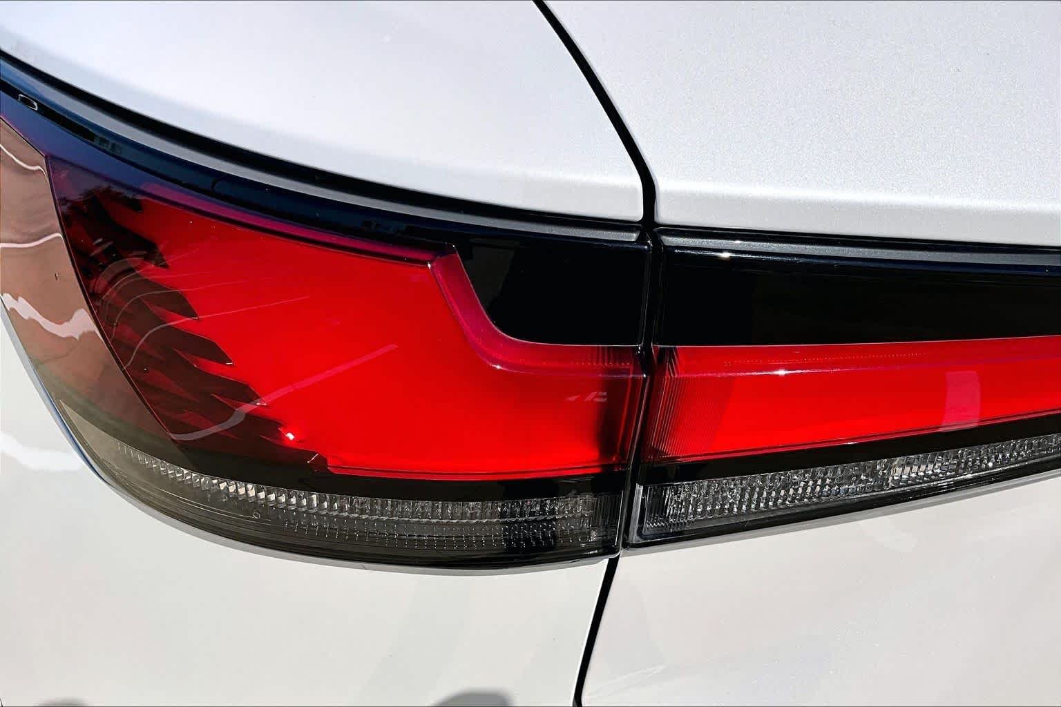 Used 2024 Eminent White Pearl Lexus Luxury image 29